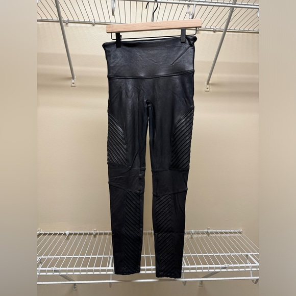 Spanx faux leather moto leggings - Picture 1 of 2
